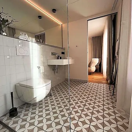 Hotel-weingut Bernard * مارغيتسهُشهايم