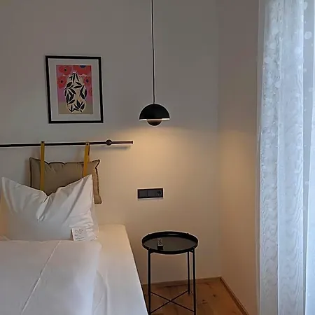 فندق Hotel-weingut Bernard *